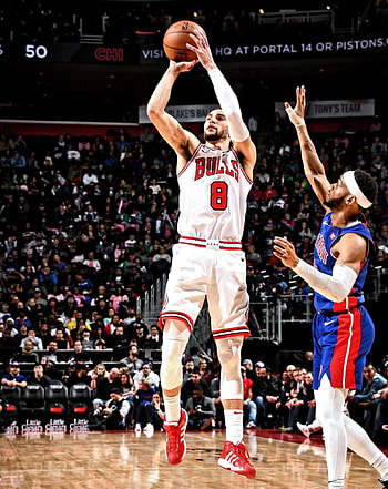 Zach LaVine, Chicago Bulls, Unsigned game winning shot HD phone wallpaper