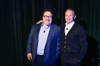 Jon Favreau, Disney, Bob Iger, Novelty and nostalgia HD wallpaper