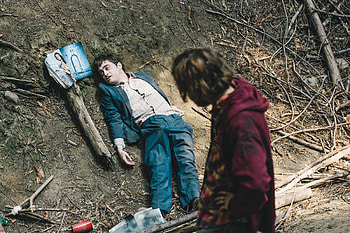 Swiss Army Man movie, Surreal comedy-drama, Daniel Radcliffe, Unique storyline HD wallpaper