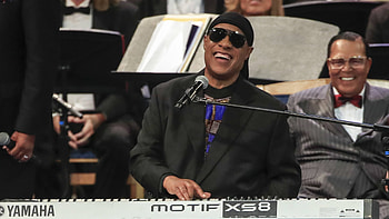 Stevie Wonder, kidney transplant, medical miracle, life-saving operation HD wallpaper