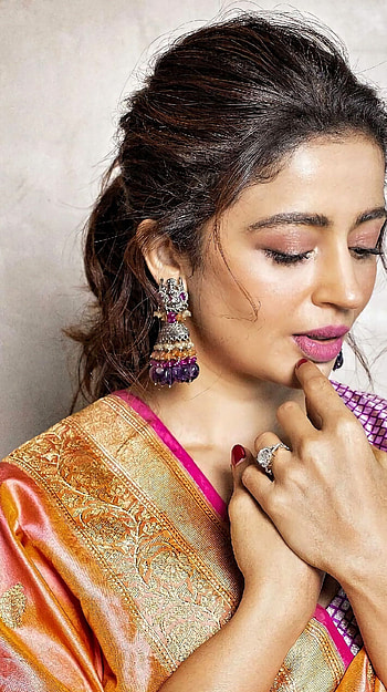 Neha pendse, marathi actress HD phone wallpaper