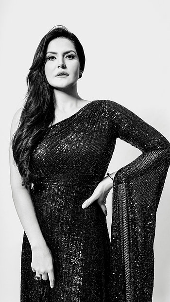Zareen Khan, bollywood actress, saree beauty HD phone wallpaper