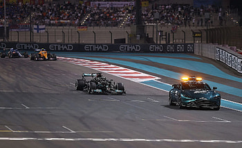 Lewis Hamilton dropped out, Grand Prix F1 HD wallpaper