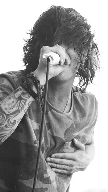 Kellin Quinn, Anime , Sarah Thompson HD phone wallpaper