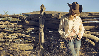 Yesterday, cowgirls, blondes, fence, hats, ranch HD wallpaper