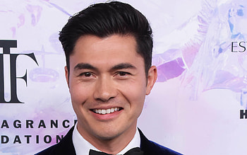 Emma Thompson, Henry Golding, Oscars, Bathroom HD wallpaper