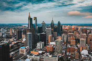 Philly Skyline, G Frank Page Jr Funeral Home, Philadelphia HD wallpaper