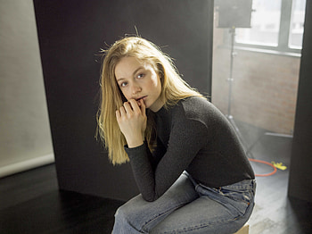 Beautiful, girl model, sitting, looking at viewer HD wallpaper