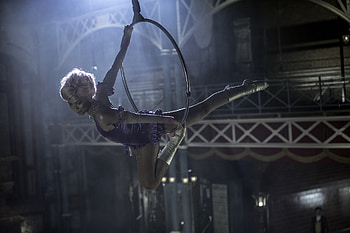 The Greatest Showman, Aerial acrobatics, Dazzling display, Celestial performer HD wallpaper