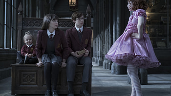 A Series of Unfortunate Events, Season 1 , Malina Weissman, Louis Hynes HD wallpaper