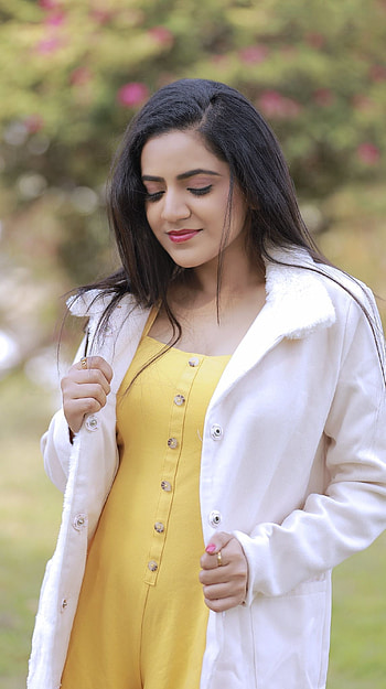 Harshita Gowda, kannada actress, model HD phone wallpaper