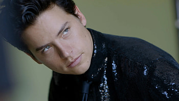 Cole Sprouse TV Shows, Toxicity of social media, Celebrity perspective HD wallpaper