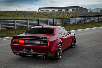 2018 Dodge Challenger SRT Hellcat Widebody Rear, dodge-challenger-srt-hellcat-widebody, dodge-challenger, 2018-cars HD wallpaper