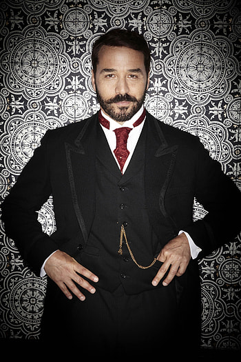 Jeremy Piven, Sexual assault claims, Playboy model HD phone wallpaper