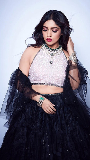 Bhumi Pednekar, Bollywood Actress, Bhumi Pednekar Bollywood Actress HD phone wallpaper