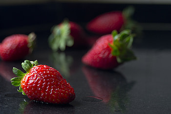 Food, Strawberry, Berries, Ripe HD wallpaper