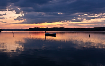 French Touch Sunset, boat, colors, beautiful, twilight, lakes, reflection, clouds, nature, water, calm HD wallpaper