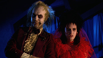 Winona Ryder, Michael Keaton (Beetlejuice) HD wallpaper