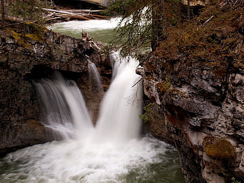 Johnson Canyon Falls, falls, water, canyon, rock HD wallpaper