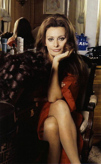 Sophia Loren, Beautiful , Classic icon, Sofia Loren HD phone wallpaper