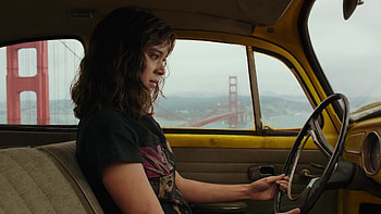 Neverending rock u0026 roll, Bumblebee movie, Hailee Steinfeld, Movie wardrobe HD wallpaper