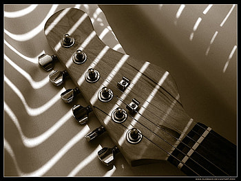 Broken Dreams, guitar, music, graphy, strips HD wallpaper