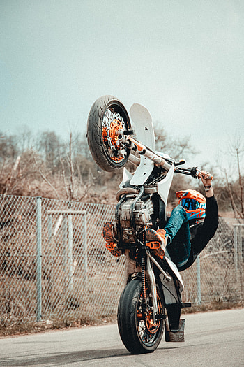 Motorcycles, Motorcyclist, Helmet, Motorcycle, Trick HD phone wallpaper