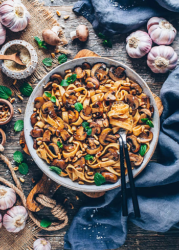 Pasta with mushroom, Creamy mushroom sauce, Bianca Zapatka's recipe, Gourmet delight HD phone wallpaper
