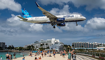 JetBlue Airways, Airbus A320, Caribbean travel, Plane spotting HD wallpaper