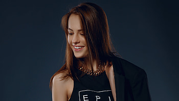 Anna Model Brown Hair Glance Smiling , girls, model, smiling, behance HD wallpaper