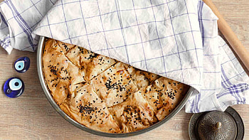 Versatile yufka pastry, Turkish tradition, Culinary treasure, Savory sensation HD wallpaper