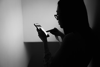 Dark, Girl, Bw, Chb, Touching, Touch, Tele HD wallpaper