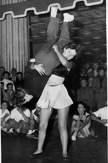 Tivoli Dance Hall Copenhagen 1953, Rock and Roll Dance HD phone wallpaper