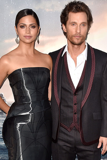 Matthew McConaughey, Camila Alves, Enduring marriage, Love story HD phone wallpaper