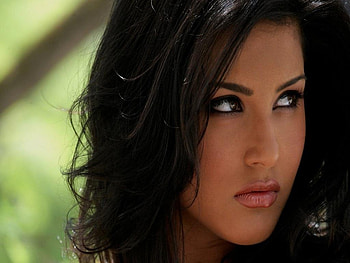 Sunny Leone, cute, actress, earing, pretty HD wallpaper