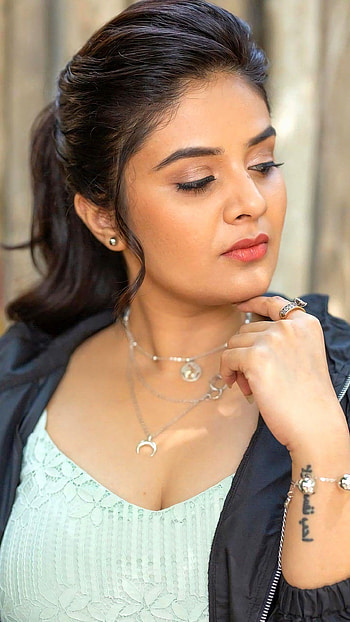 Sreemukhi, telugu actress, model HD phone wallpaper