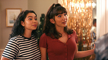 Crush movie, Hulu, Queer teens, Love adventures HD wallpaper