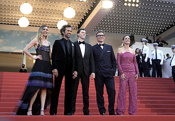 Invoking Chaplin's Hitler, Cannes filmmakers, Anti-war voices, The Times of Israel HD wallpaper
