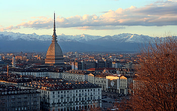 Turin, Travel destination, Breathtaking , Italian charm HD wallpaper