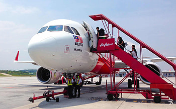 AirAsia flight discounts, Asia to Australia, Travel promotions, Exclusive deals HD wallpaper