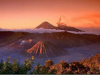Bromo Volcano, volcano, indonesia, sunset, mountain HD wallpaper