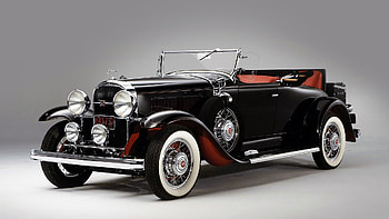 Antique car , Vintage car elegance, Classic car charm, Nostalgic beauty HD wallpaper