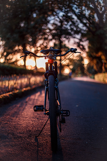 Sunset, Glare, Miscellanea, Miscellaneous, Blur, Smooth, Bicycle HD phone wallpaper