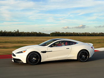 Aston Martin, Cars, Traffic, Movement, Side View, Vanquish HD wallpaper