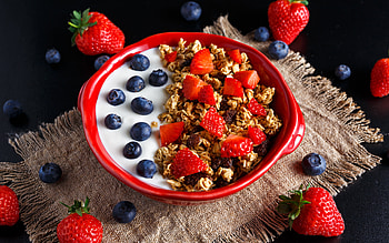 Breakfast Cereal, fruit, breakfast, food, cereal, berries HD wallpaper