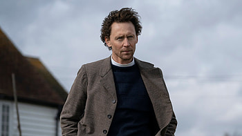 Essex Serpent TV series, Tom Hiddleston, Victorian romance, BBC America HD wallpaper