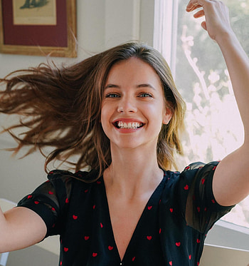 Barbara Palvin, beautiful smile, brunette HD phone wallpaper