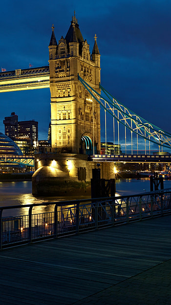 London city, Vibrant ry, Breathtaking landscapes, Travel graphy HD phone wallpaper