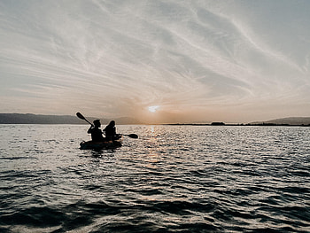 Water, Sunset, Waves, Dark, Couple, Pair, Silhouettes, Boat HD wallpaper