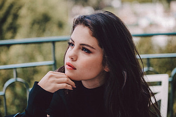 Beautiful, singer, dark hair, Selena Gomez HD wallpaper